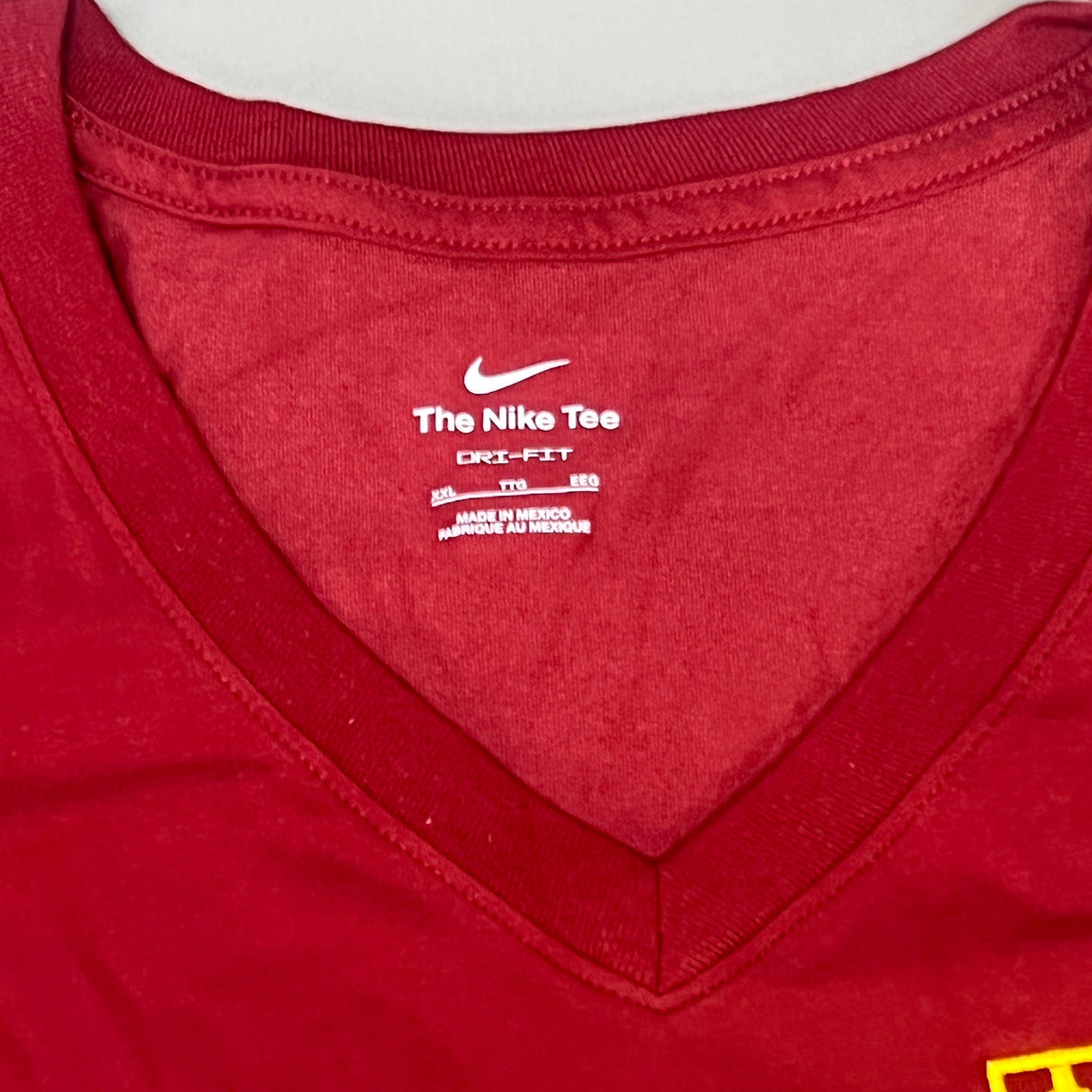 NIKE USC Trojans Logo Dri-Fit V-Neck T-Shirt Women's Sz XXL Cardinal Red DQ1708-613 (New) from PayWut