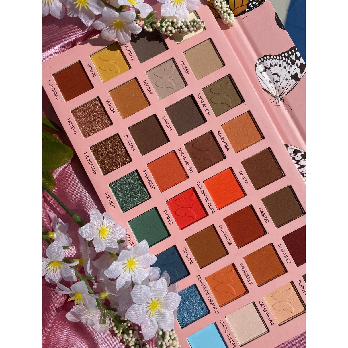 Monarka Eye Shadow Palette from Prolux Cosmetics