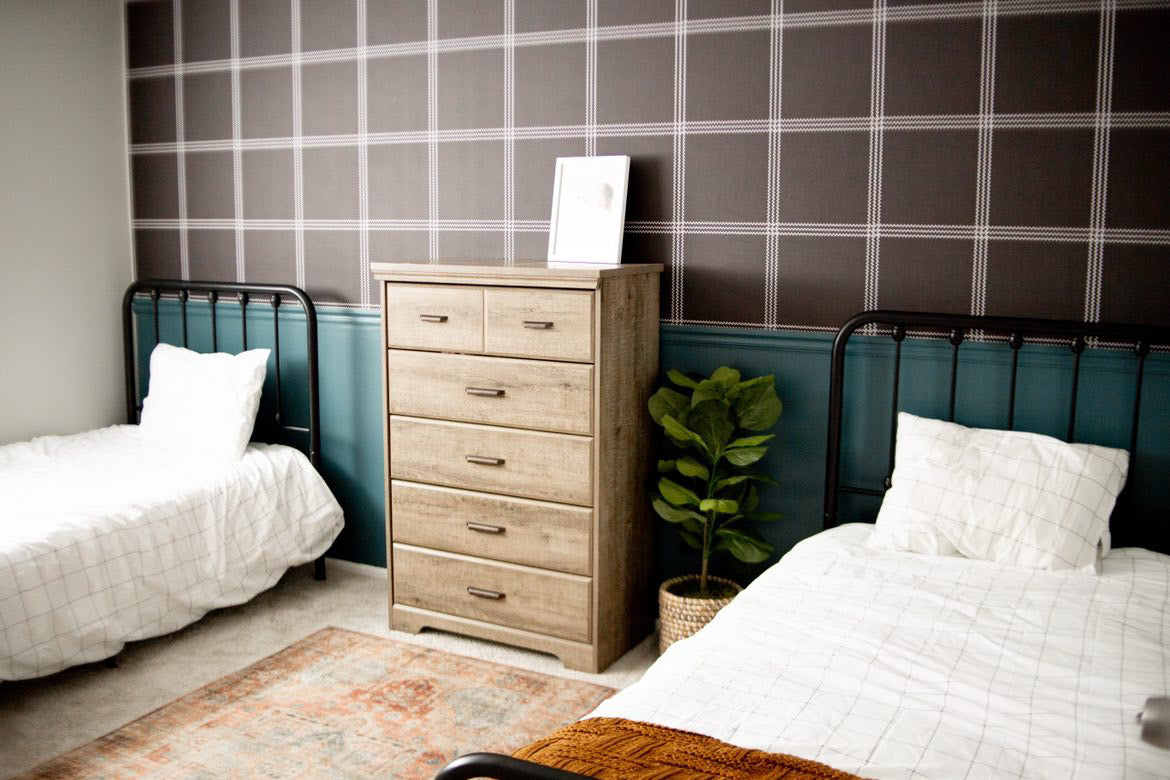 Brett Wallpaper by Christy Beasley from Loomwell Home Goods