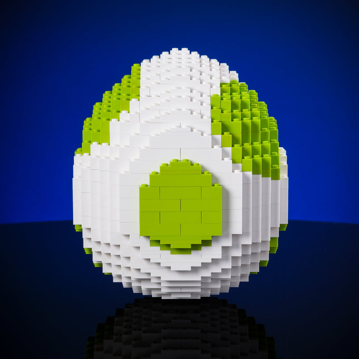 Life-Sized Italian Dinosaur Egg from Bricker Builds