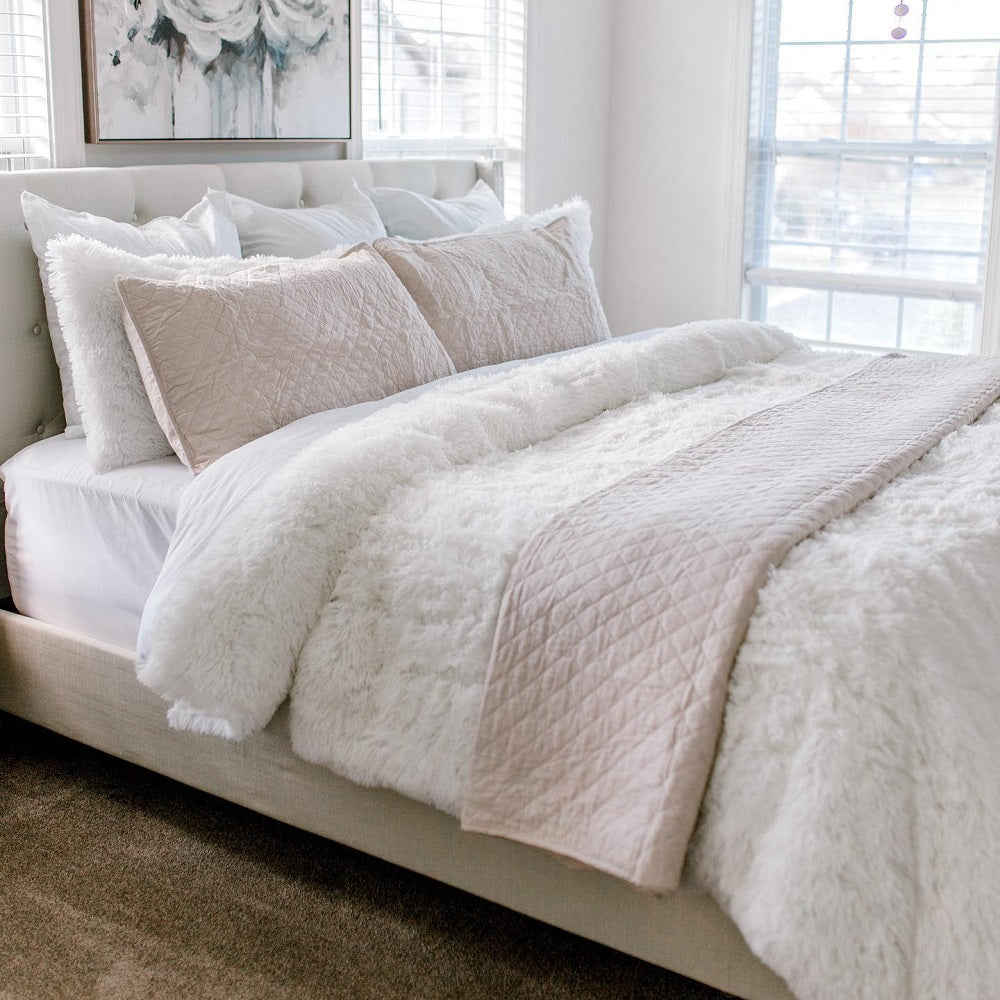 Ava Diamond Oversized Cotton Quilt Set from LushDecor