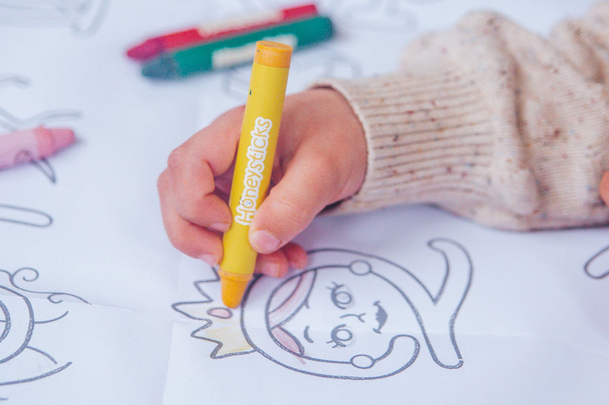 Jumbo Posters and Crayons Activity Set from Honeysticks USA