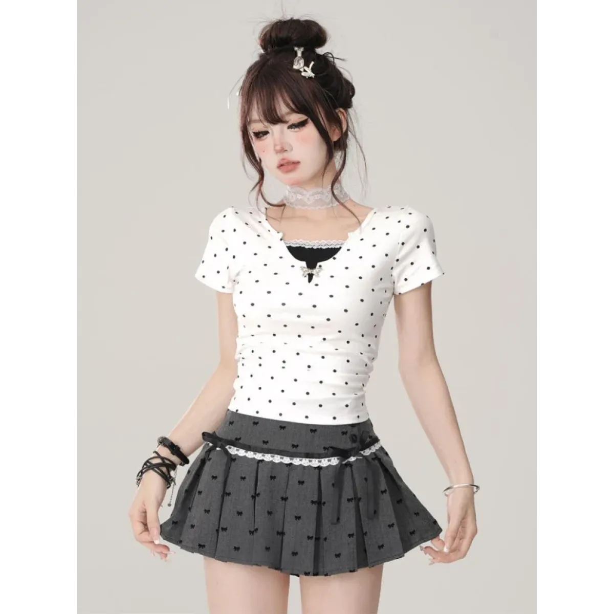 Kawaii Y2K Pleated Mini Skirt – Japanese Bow Lace Plaid Chic from Kawaii Stop