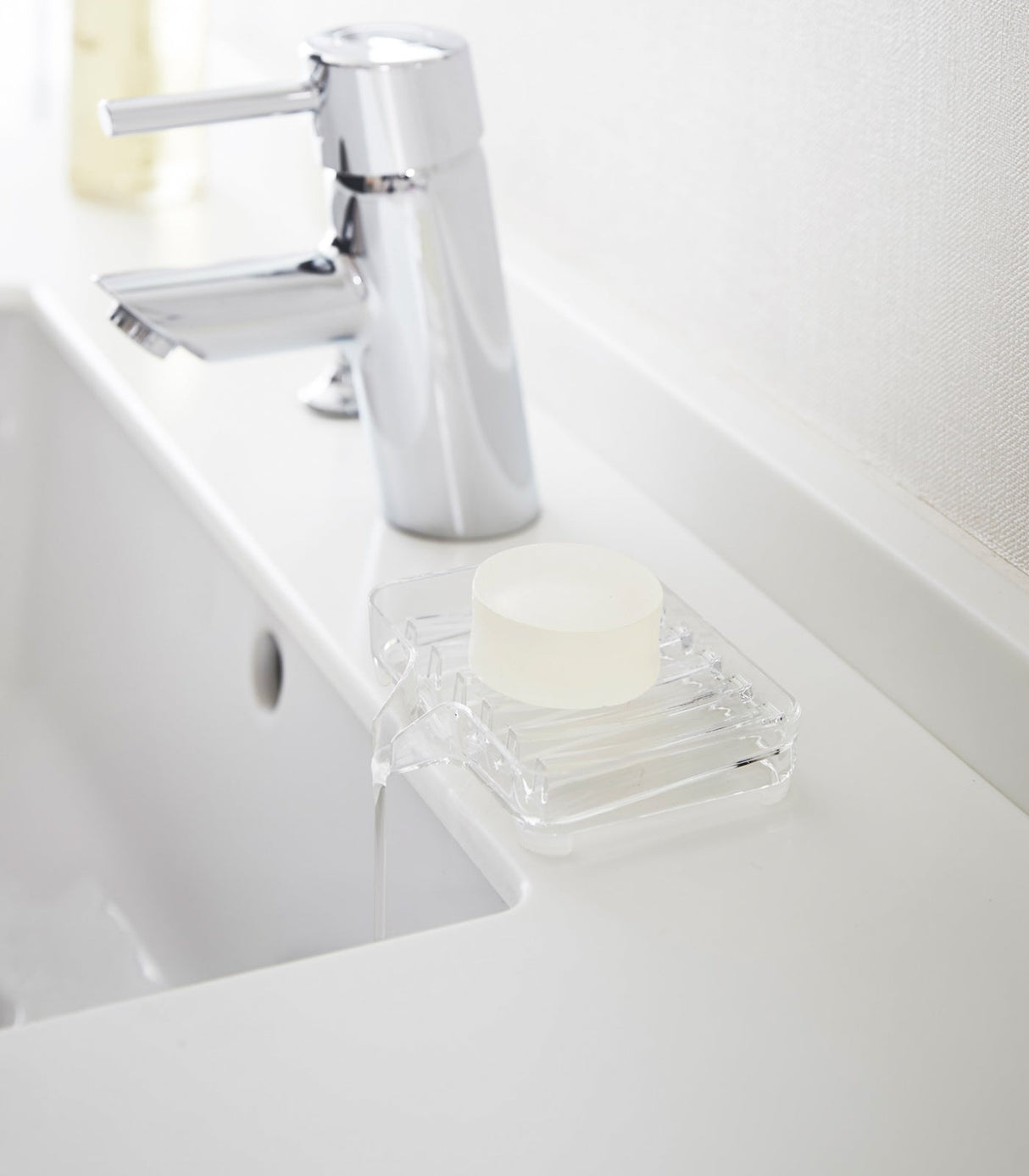Self-Draining Soap Tray - Acrylic from Yamazaki Home