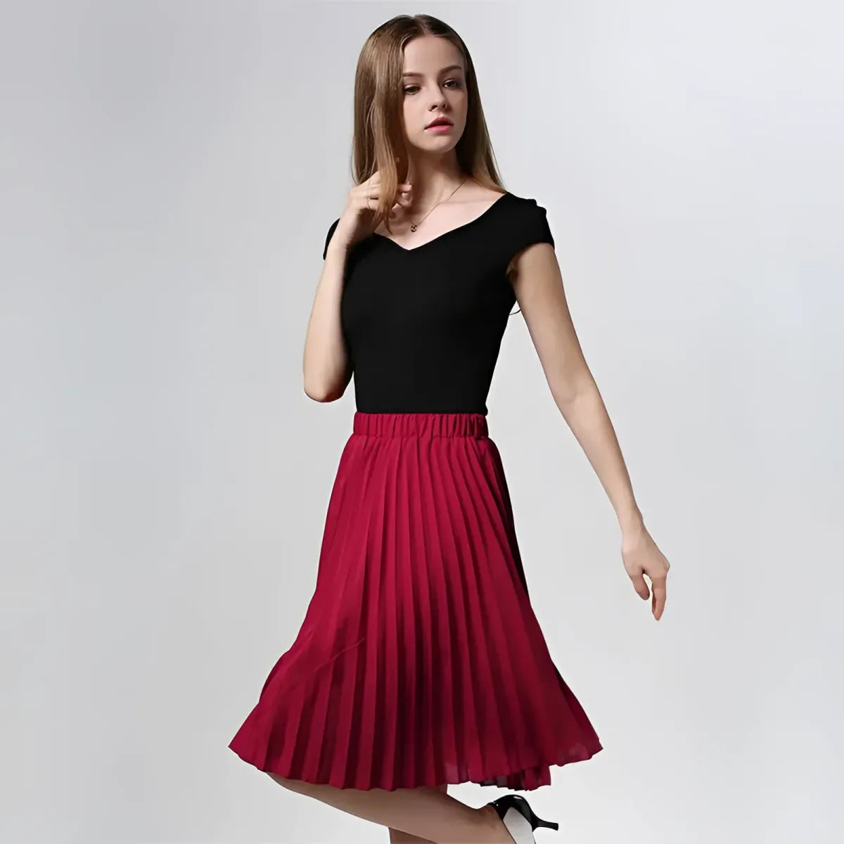 Knife-Pleated Chiffon Skirt from Kawaii Stop