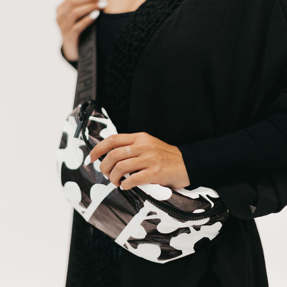 Kona Cove Tyvek Splashproof Bum Bag from Pretty Simple