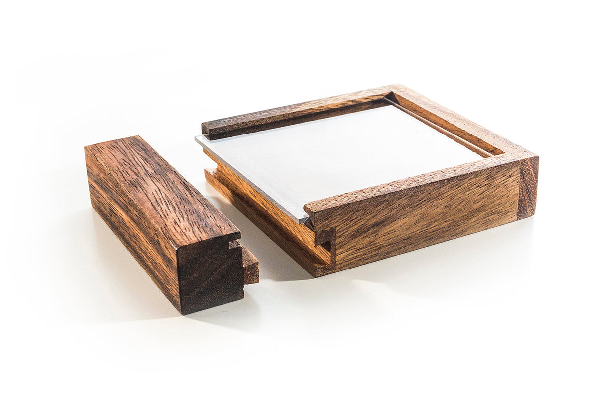 Open Frame Impossible Puzzle  - Clever Secret Opening Puzzle from Kubiya Games