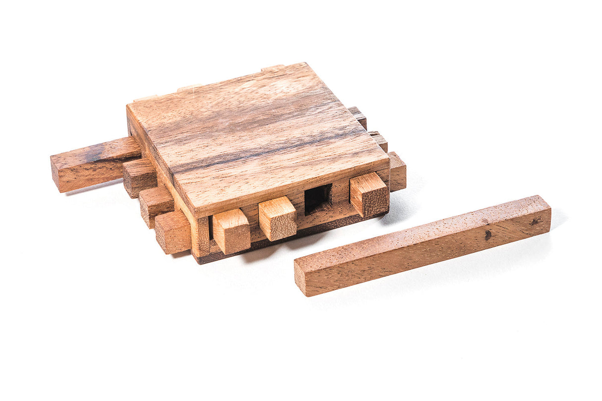 Wooden Locked Sticks Puzzle from Kubiya Games