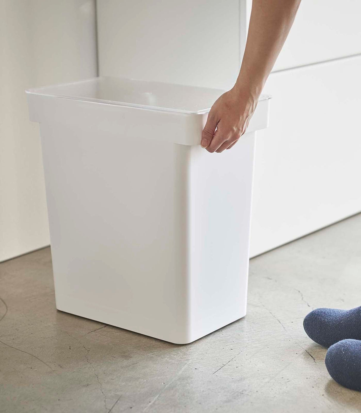 Rolling Airtight Pet Food Container (25 lbs.) from Yamazaki Home