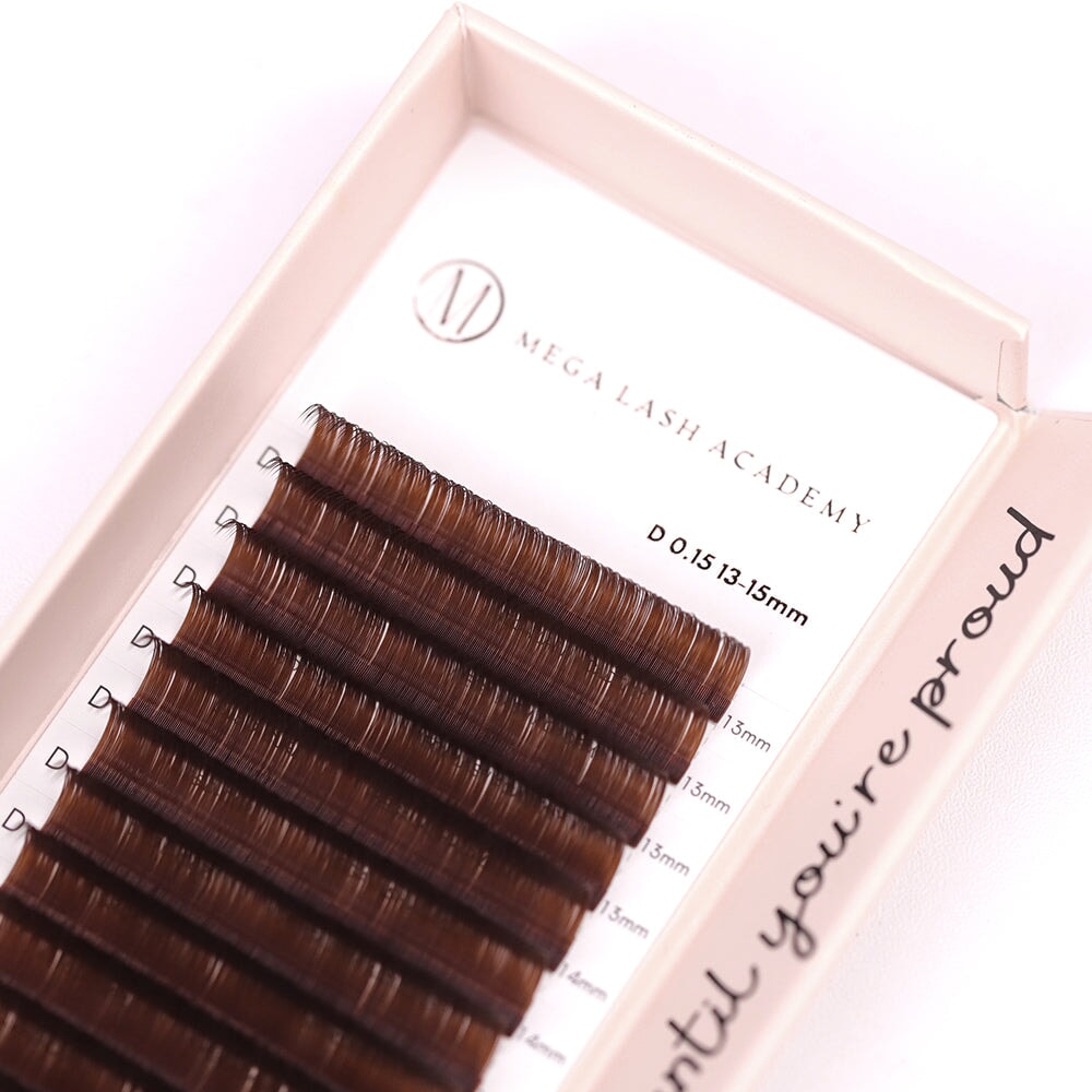 Medium Brown Classic Lash Tray from Mega Lash Academy
