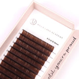 Medium Brown Classic Lash Tray from Mega Lash Academy
