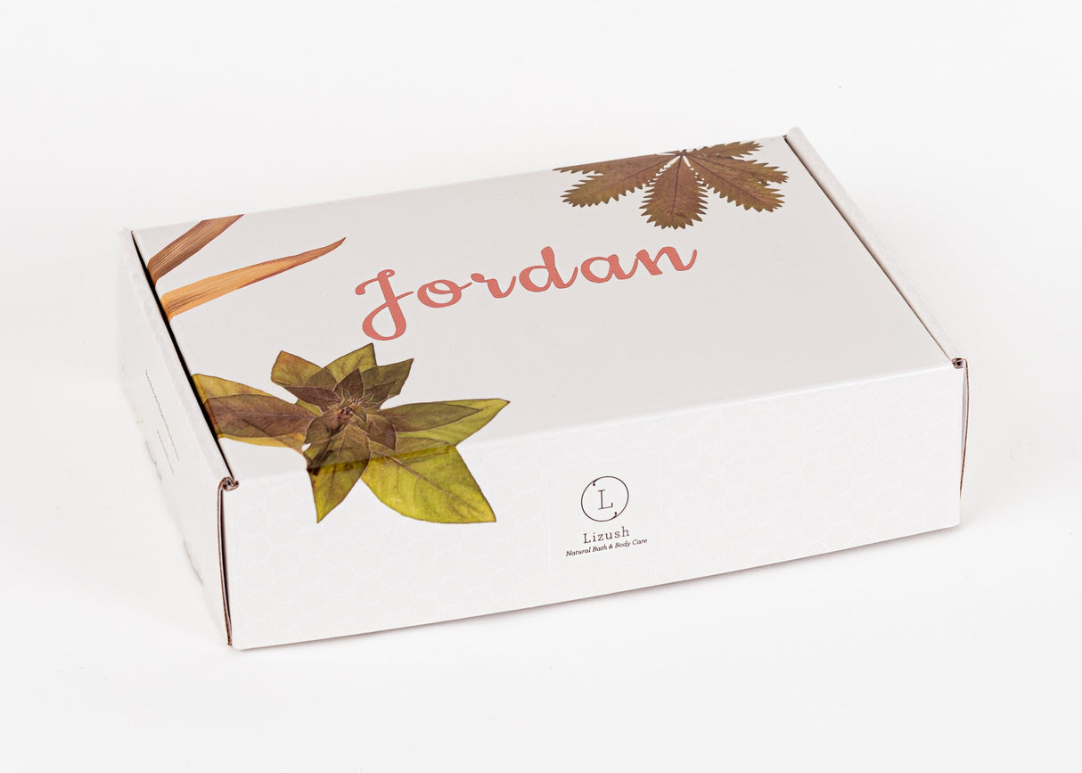 Organic full care new baby gift set - welcome little one! from Lizush