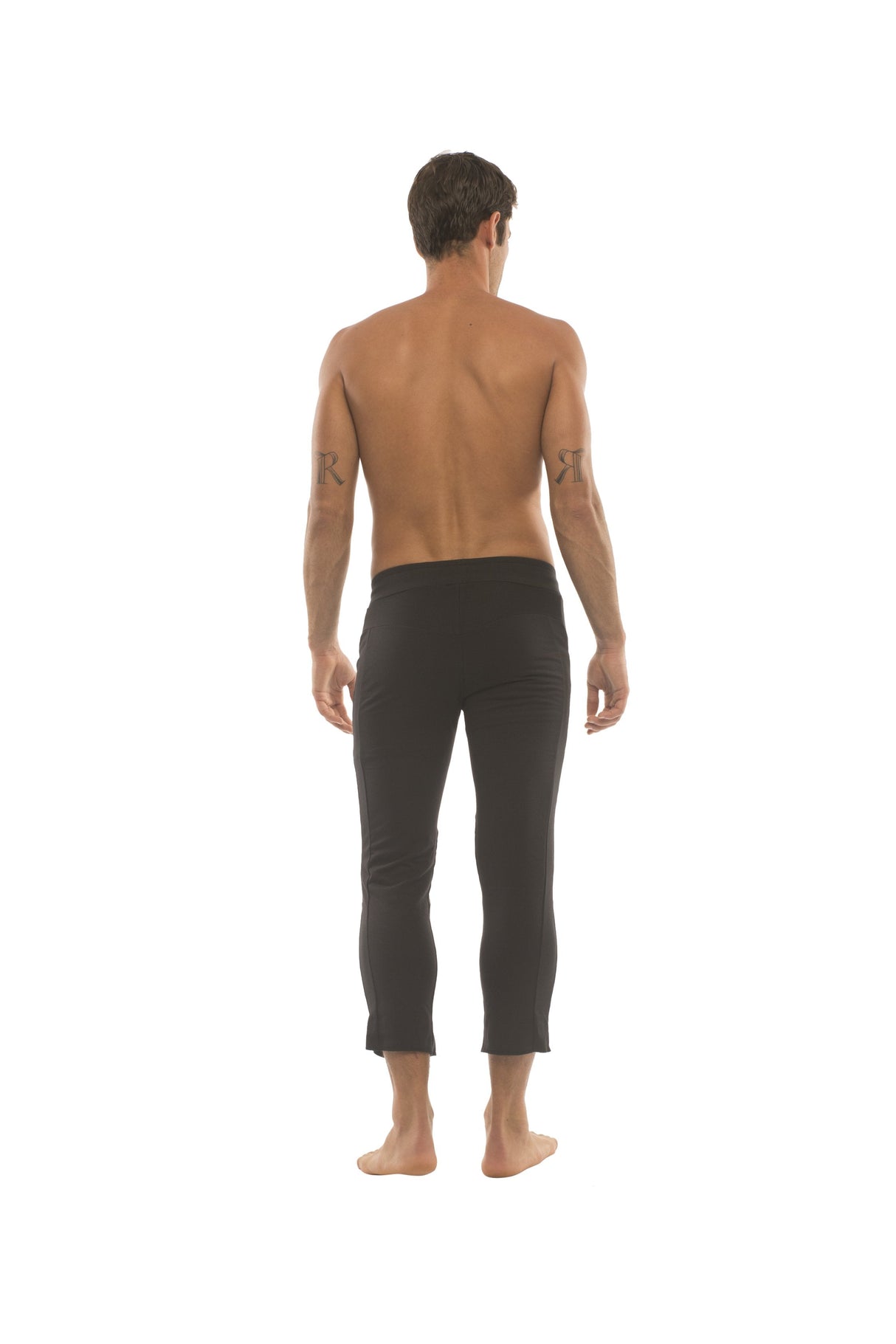 Mens 4/5 Zipper Pocket Capri Yoga Pants (Solid Black) from 4-rth