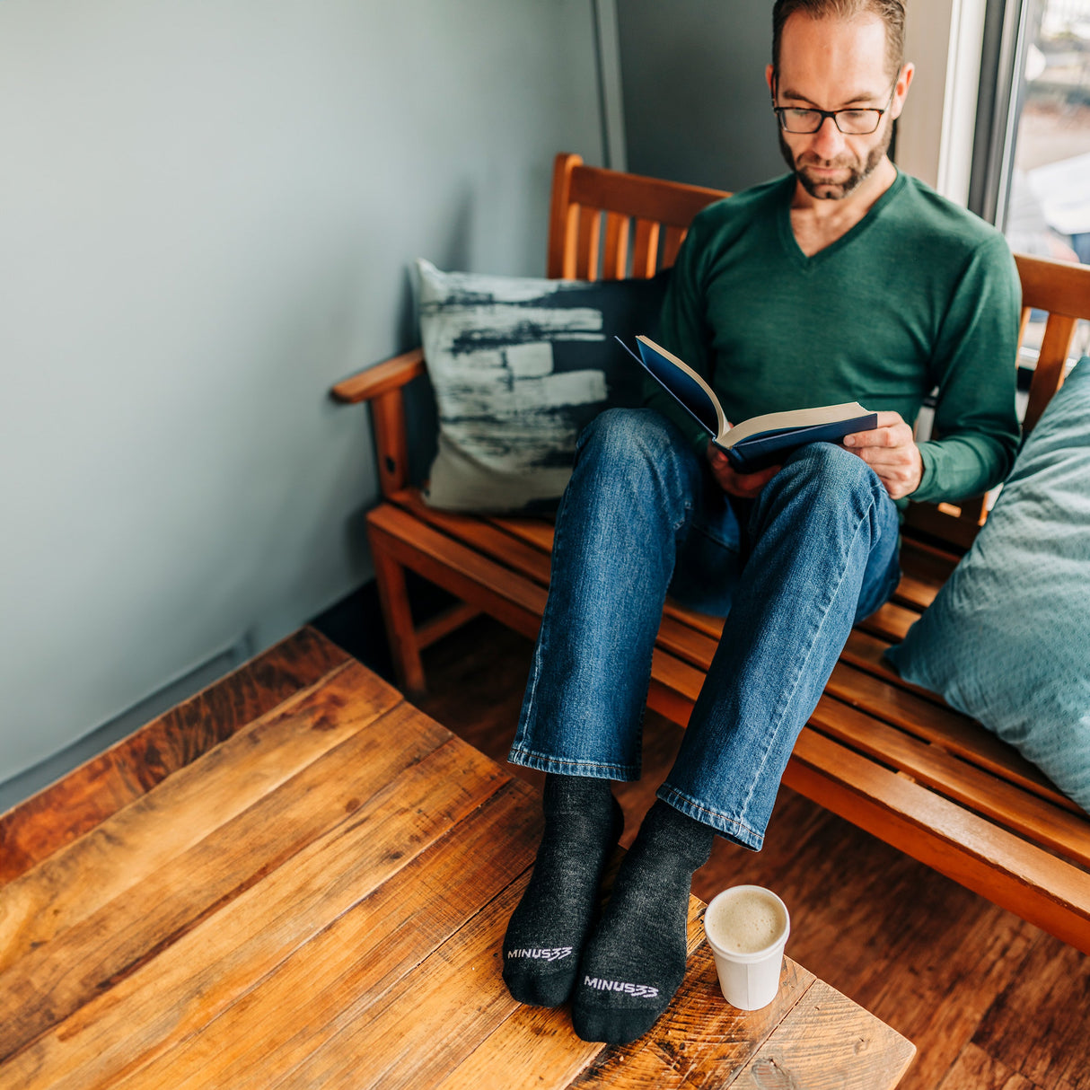 Midweight - Men's Long Sleeve V-Neck 100% Merino Wool from Minus33 Merino Wool Clothing