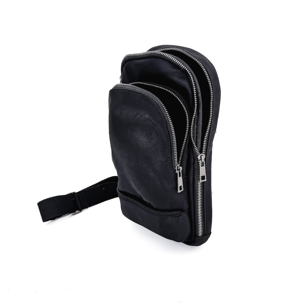 L'uomo Man Crossbody Bag from Pretty Simple
