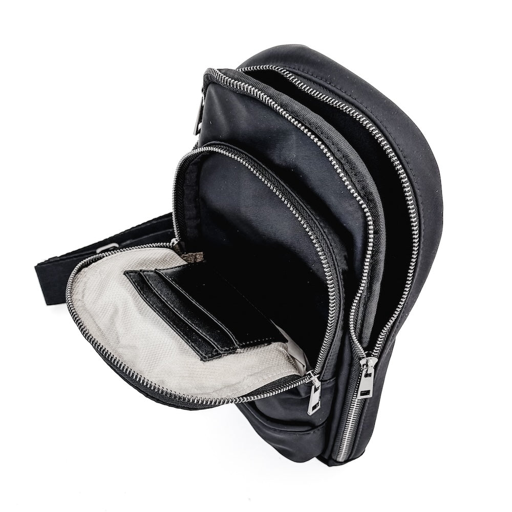 L'uomo Man Crossbody Bag from Pretty Simple