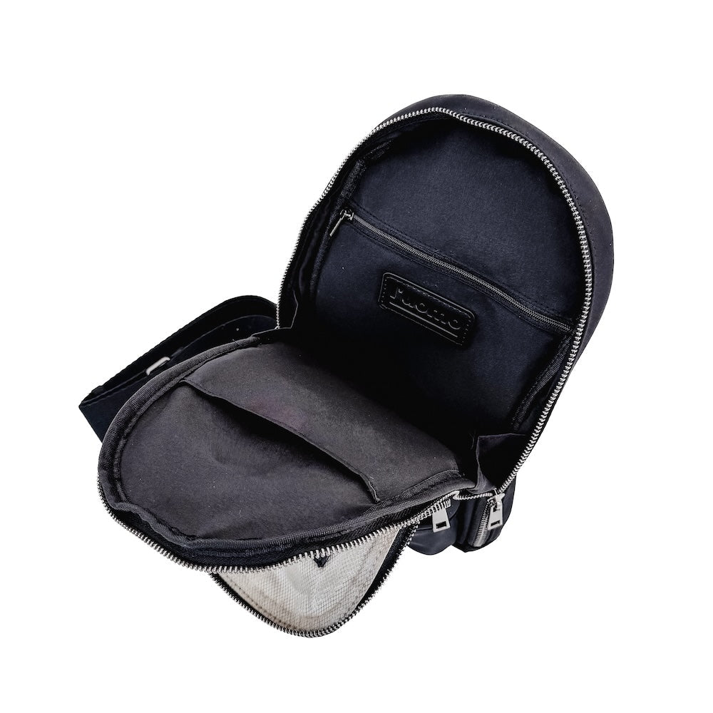 L'uomo Man Crossbody Bag from Pretty Simple