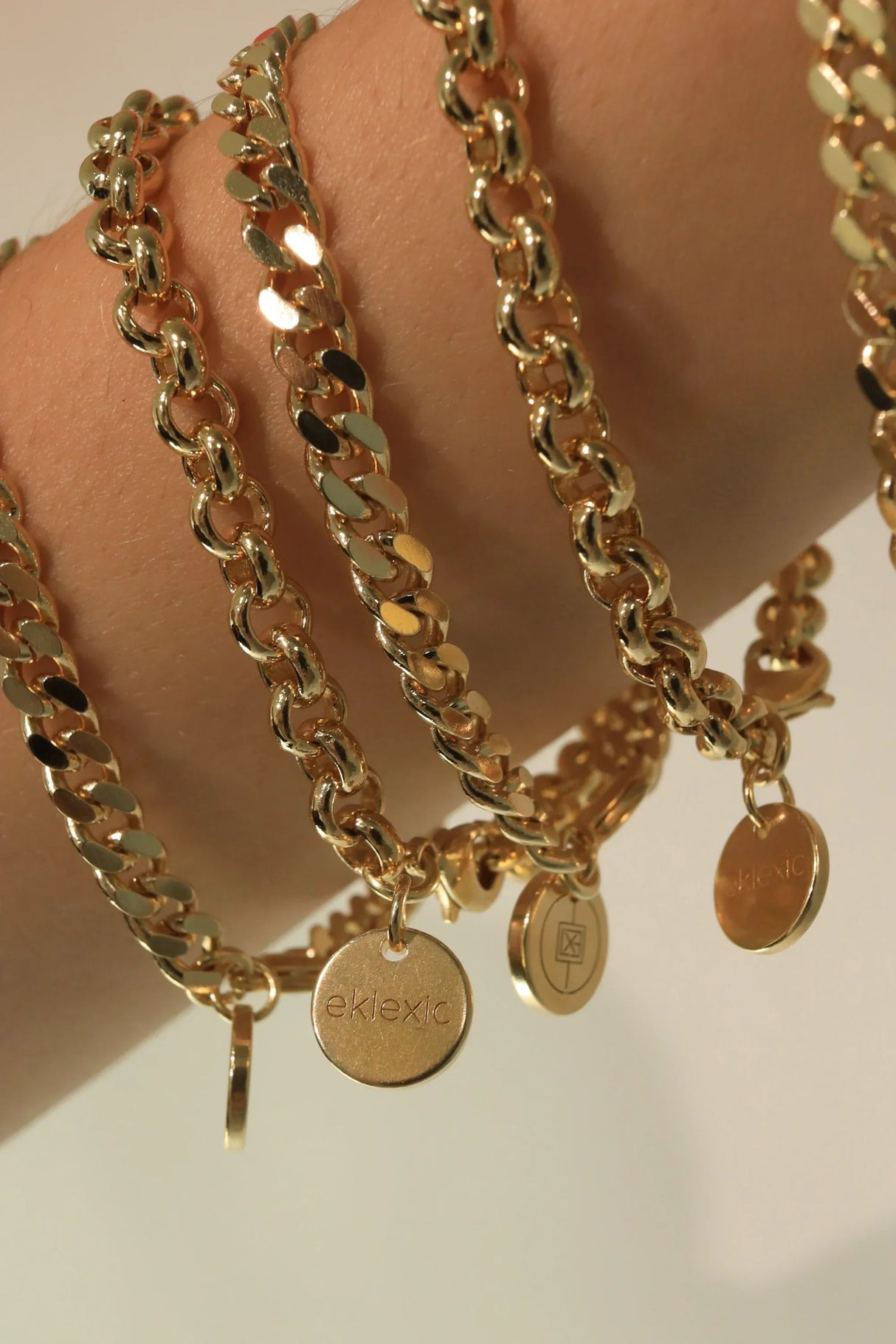 Micro Link Curb Chain Bracelet from eklexic