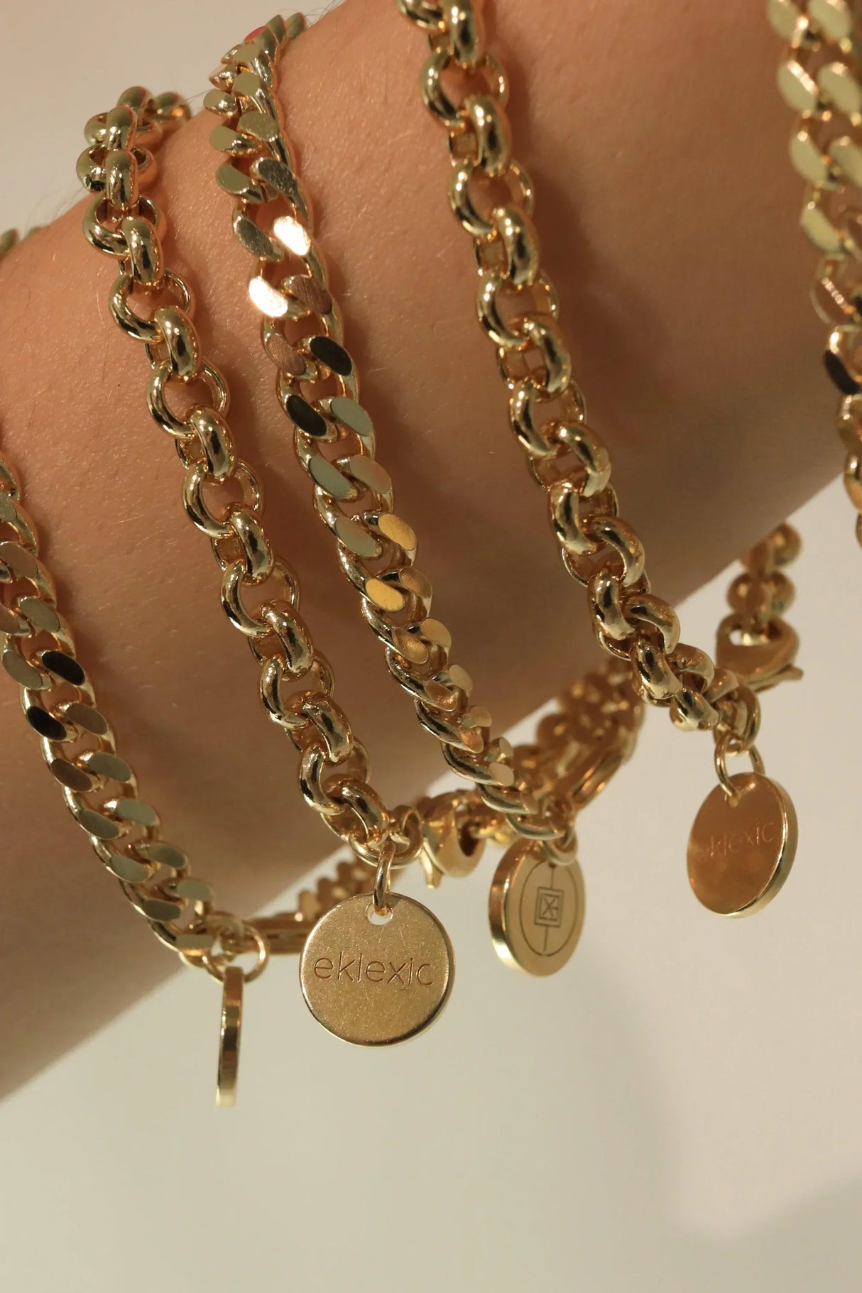 Micro Royal Rolo Chain Bracelet from eklexic