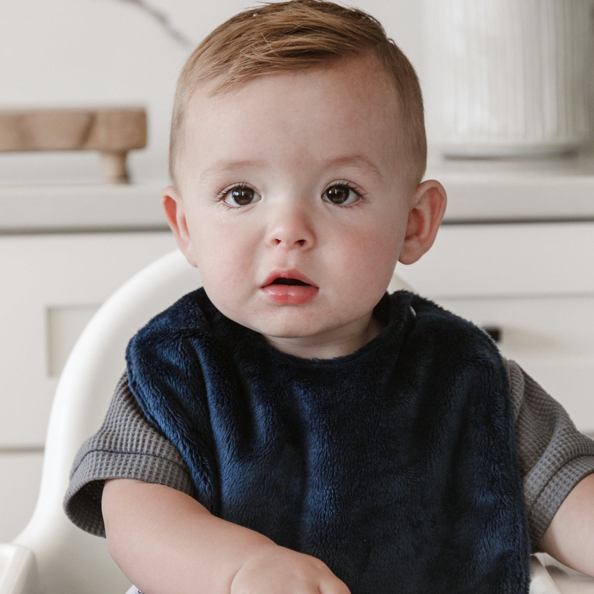 MINKY BIBS 3-PACK from Saranoni