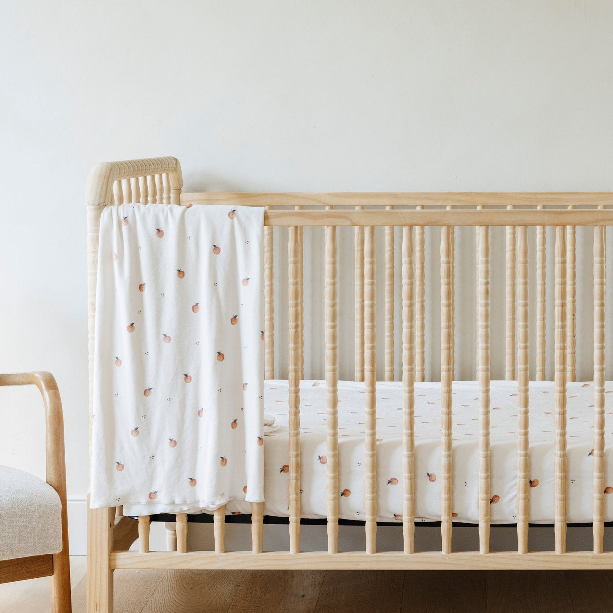 MINKY STRETCH LUXE CRIB SHEETS from Saranoni