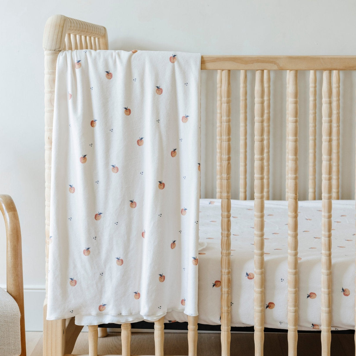 MINKY STRETCH LUXE SWADDLE/BLANKET From Saranoni