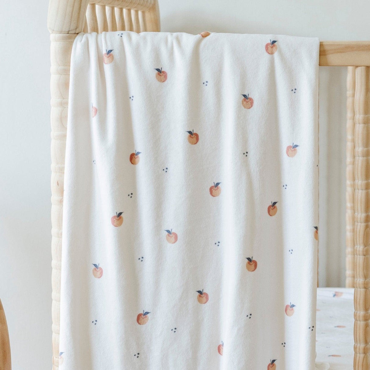 MINKY STRETCH LUXE SWADDLE/BLANKET From Saranoni