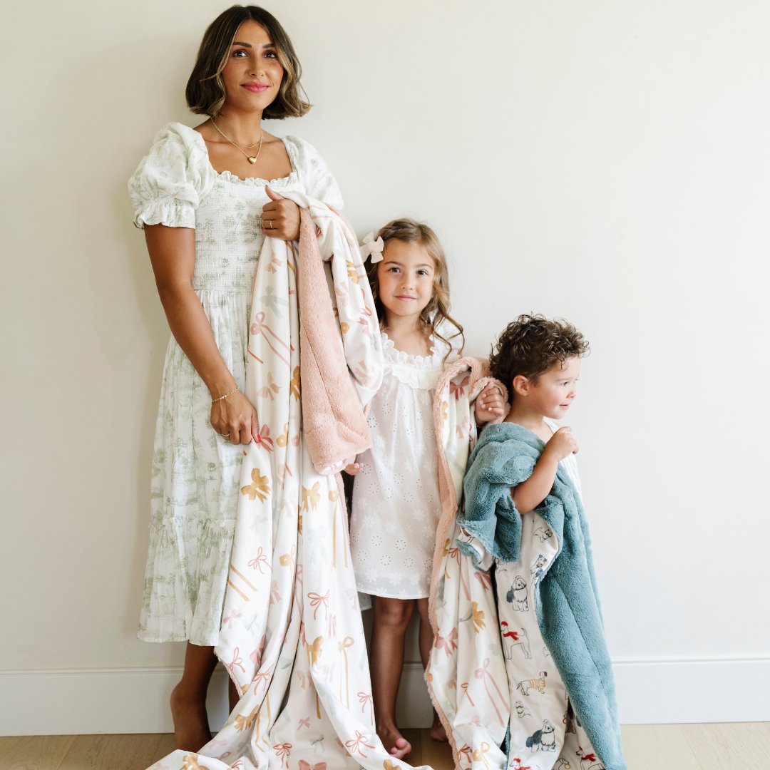 MINKY/LUSH XL BLANKETS From Saranoni