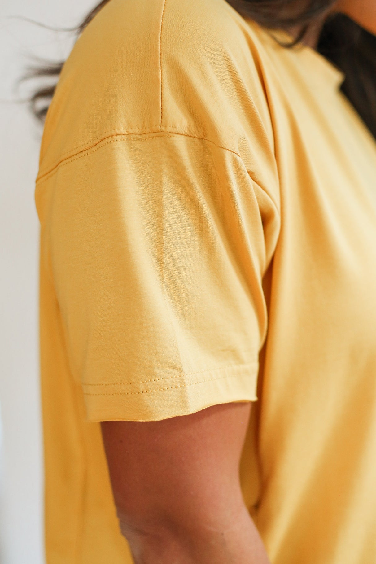 Relaxed Fit Zip Breastfeeding Tee from Movemama