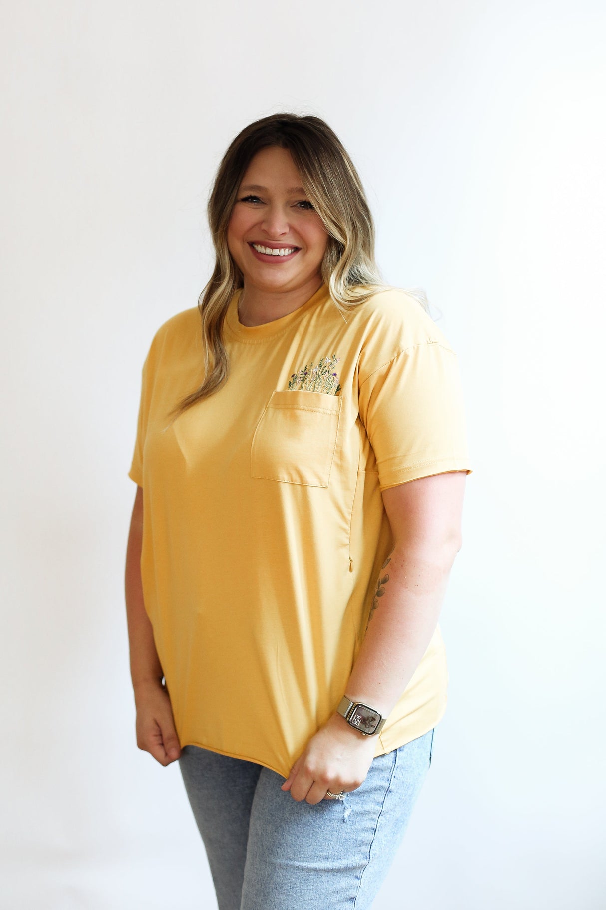 Relaxed Fit Zip Breastfeeding Tee from Movemama