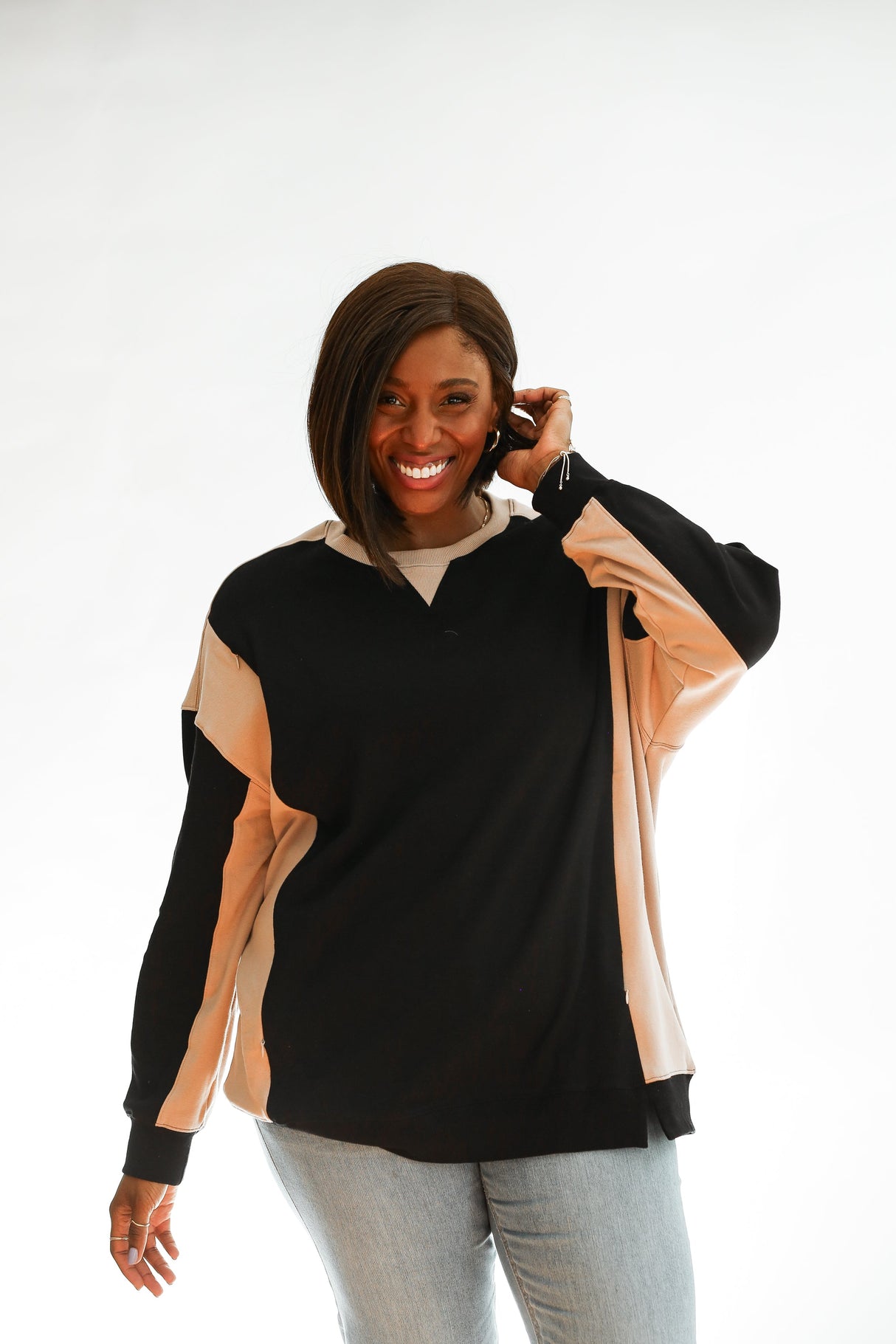 Colorblock Nursing Lightweight Sweatshirt From Movemama
