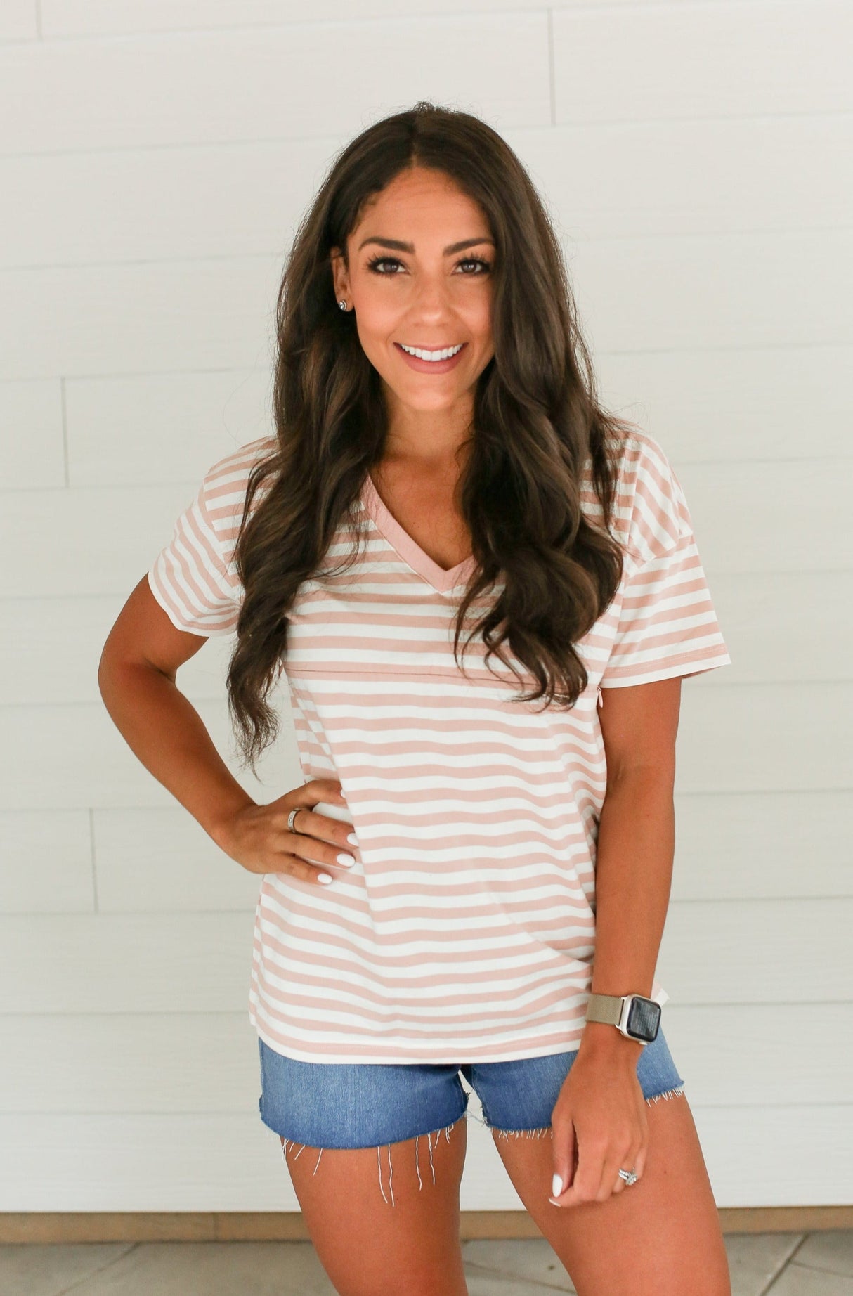 V-Neck Full Zip Breastfeeding Tee From Movemama