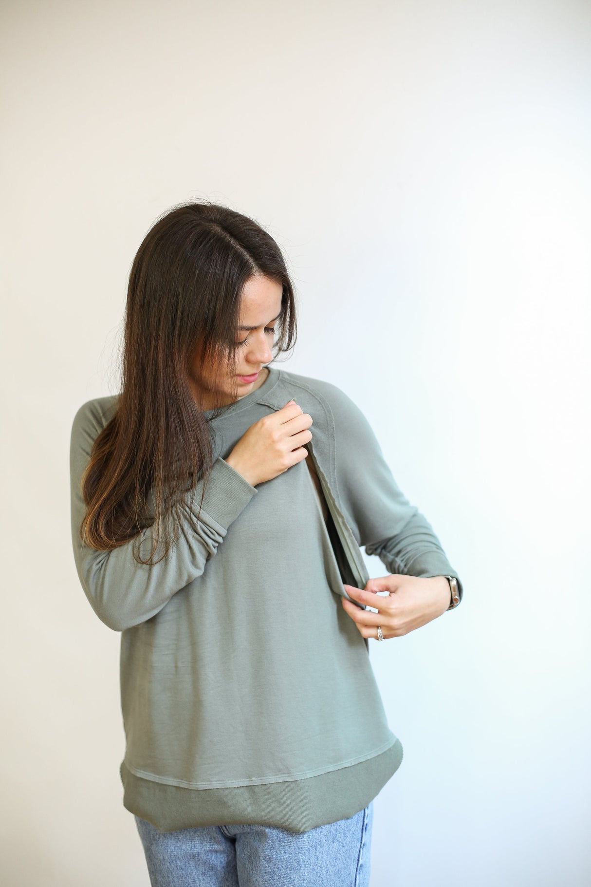 Free Flowing Long Sleeve Nursing Top From Movemama