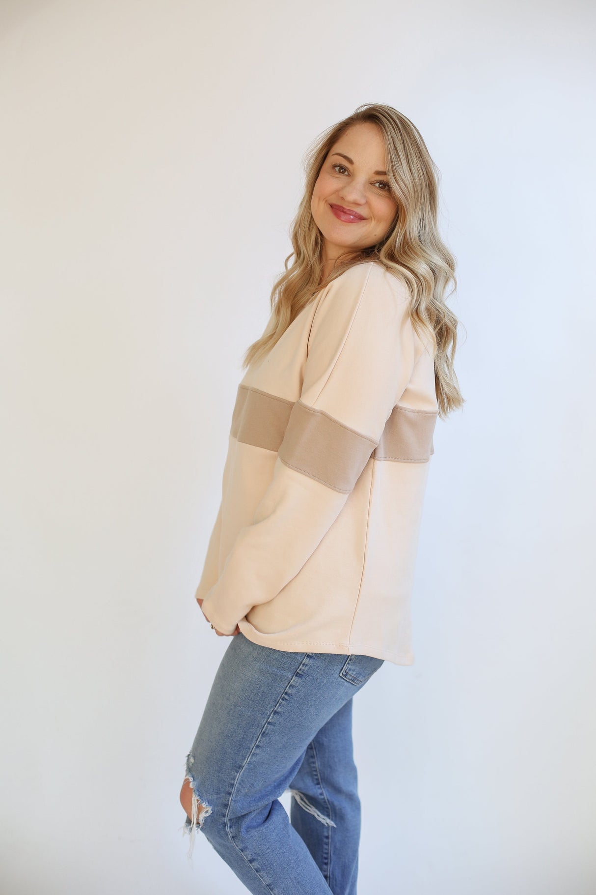 Varsity Dual Zip Breastfeeding Long Sleeve From Movemama