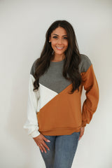 Velour Interior Diagonal Zip Breastfeeding Sweatshirt from Movemama