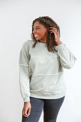 Relaxed Fit Invisible Zipper Breastfeeding Sweatshirt with Piping From Movemama