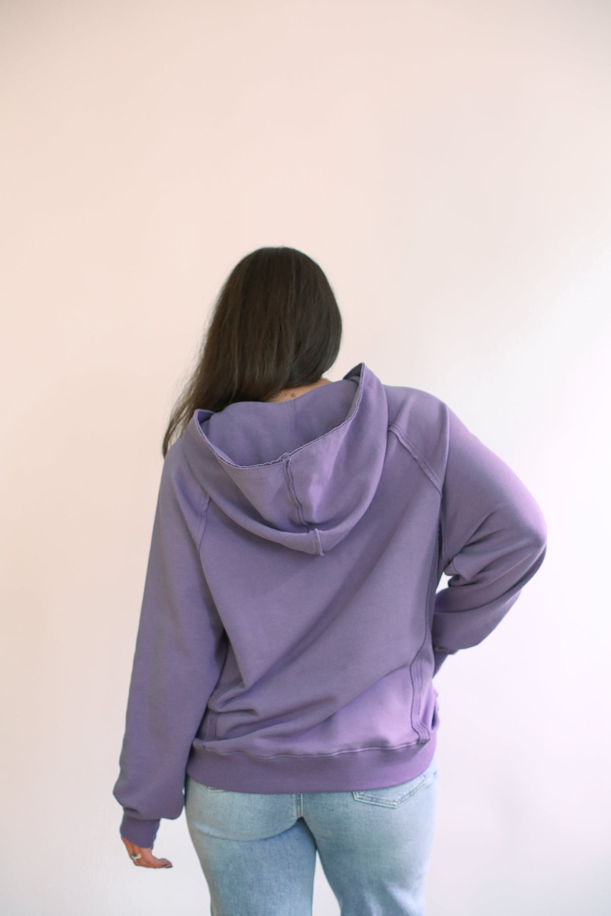 Big Hug Vertical Zip Breastfeeding Hoodie from Movemama