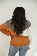 Velour Interior Diagonal Zip Breastfeeding Sweatshirt from Movemama