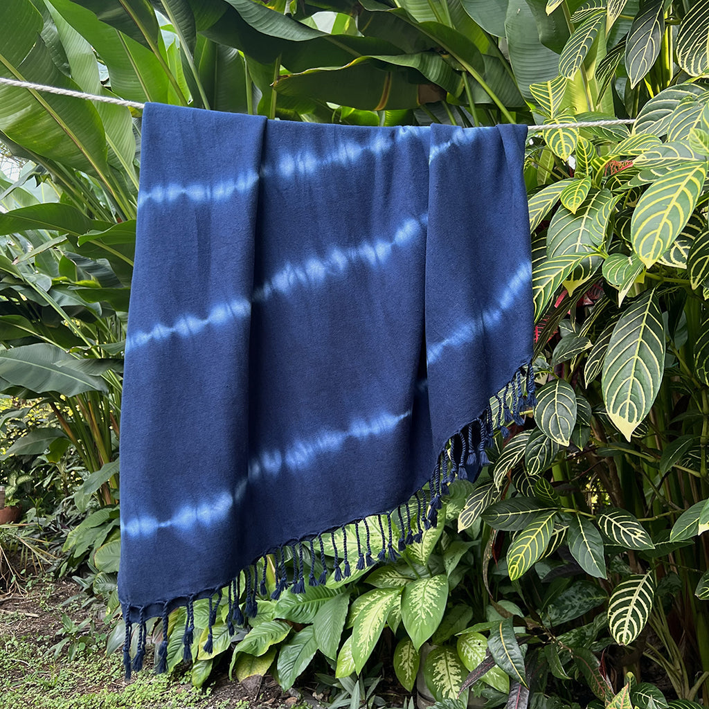 Navy Tie Dye Turkish Beach Towel from SLATE + SALT