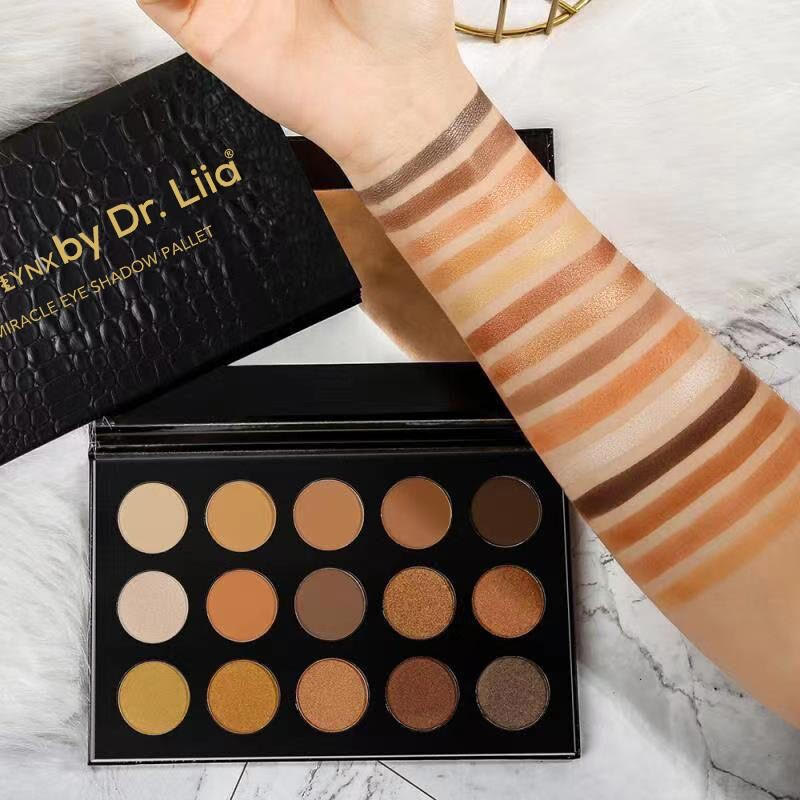 Neutral Eyeshadow Looks Palette - For the Best Nude Makeup Looks from Epilynx Skincare and Cosmetics