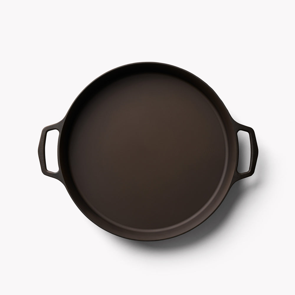 No.16 Double-Handled Cast Iron Skillet From Field Company