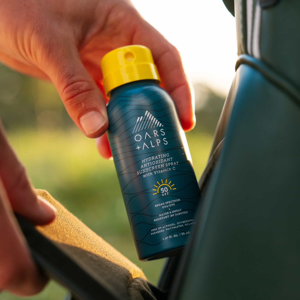 Travel Size Hydrating Antioxidant SPF 50 Spray From Oars + Alps