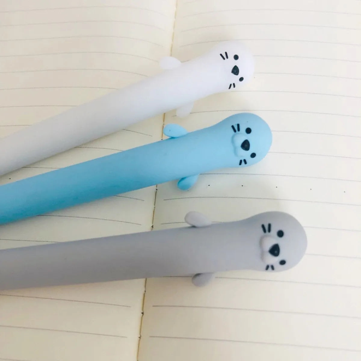 Otter Gel Pen from Kawaii Stop