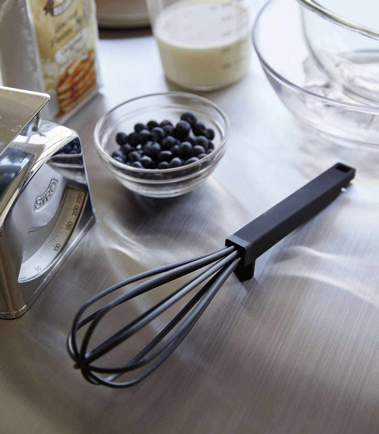 Floating Whisk - Silicone + Nylon from Yamazaki Home