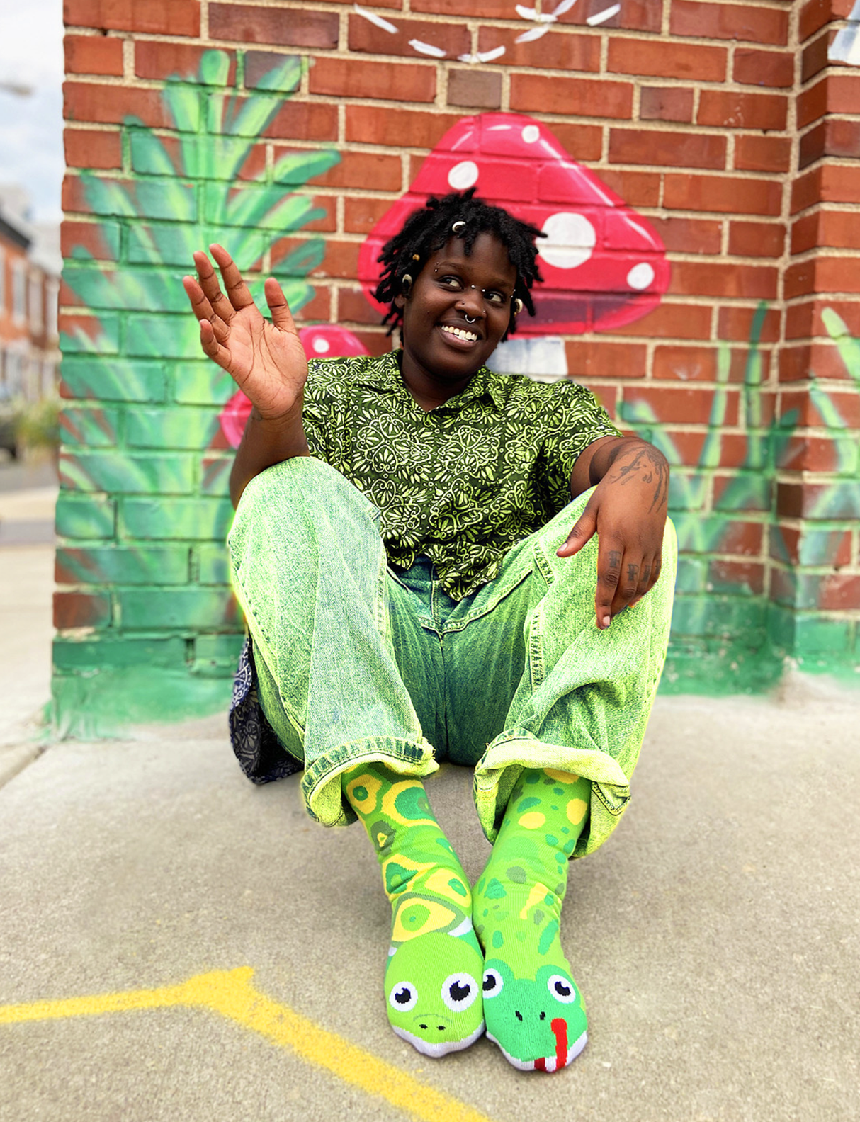 ADULT FROG & TURTLE SOCKS from Pals Socks