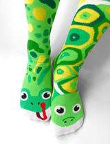 ADULT FROG & TURTLE SOCKS from Pals Socks