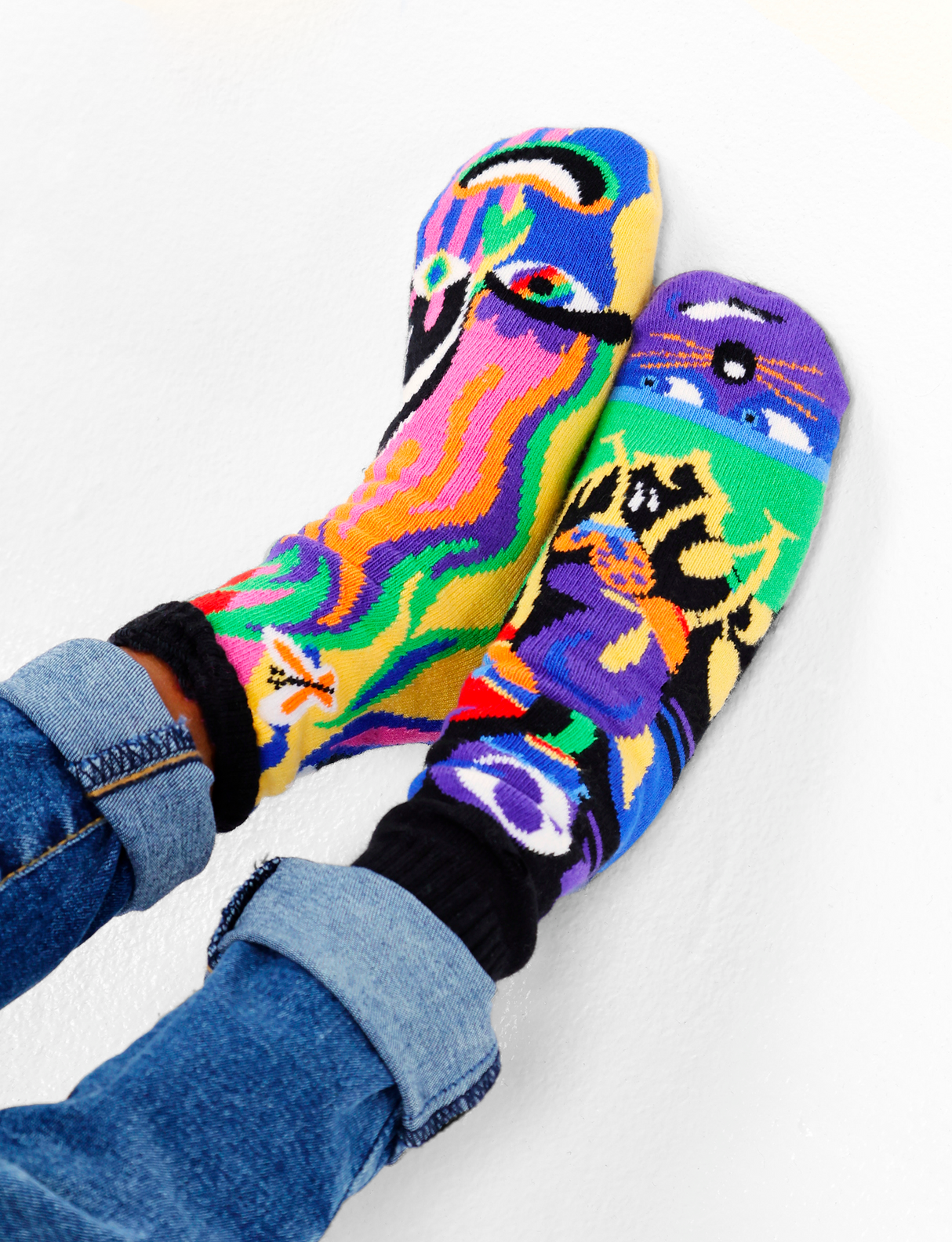 KIDS SHY & OUTGOING NO SLIP SOCKS from Pals Socks