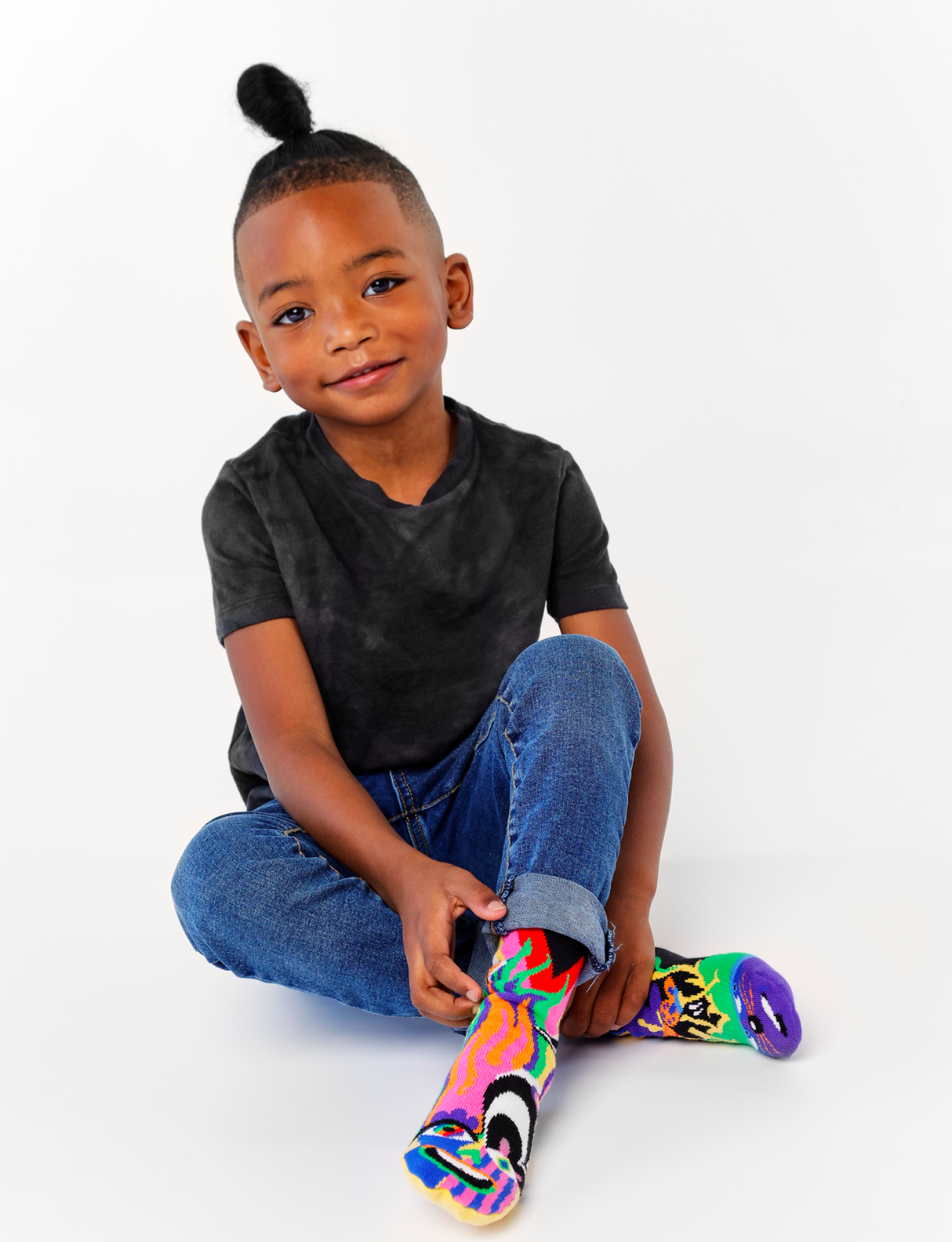KIDS SHY & OUTGOING NO SLIP SOCKS from Pals Socks