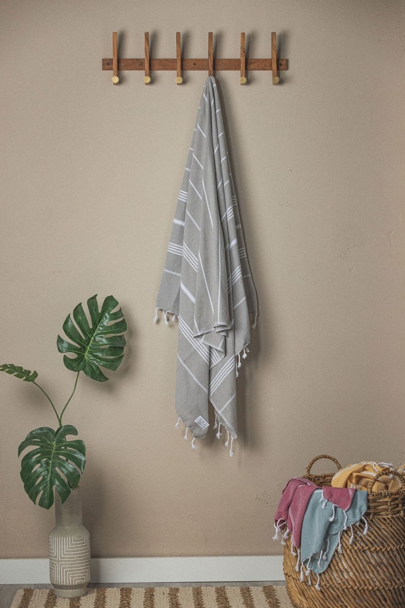 Perfect Classic Towel Collection – 40”x70” Lightweight Organic Turkish Cotton Towels from The Bali Market