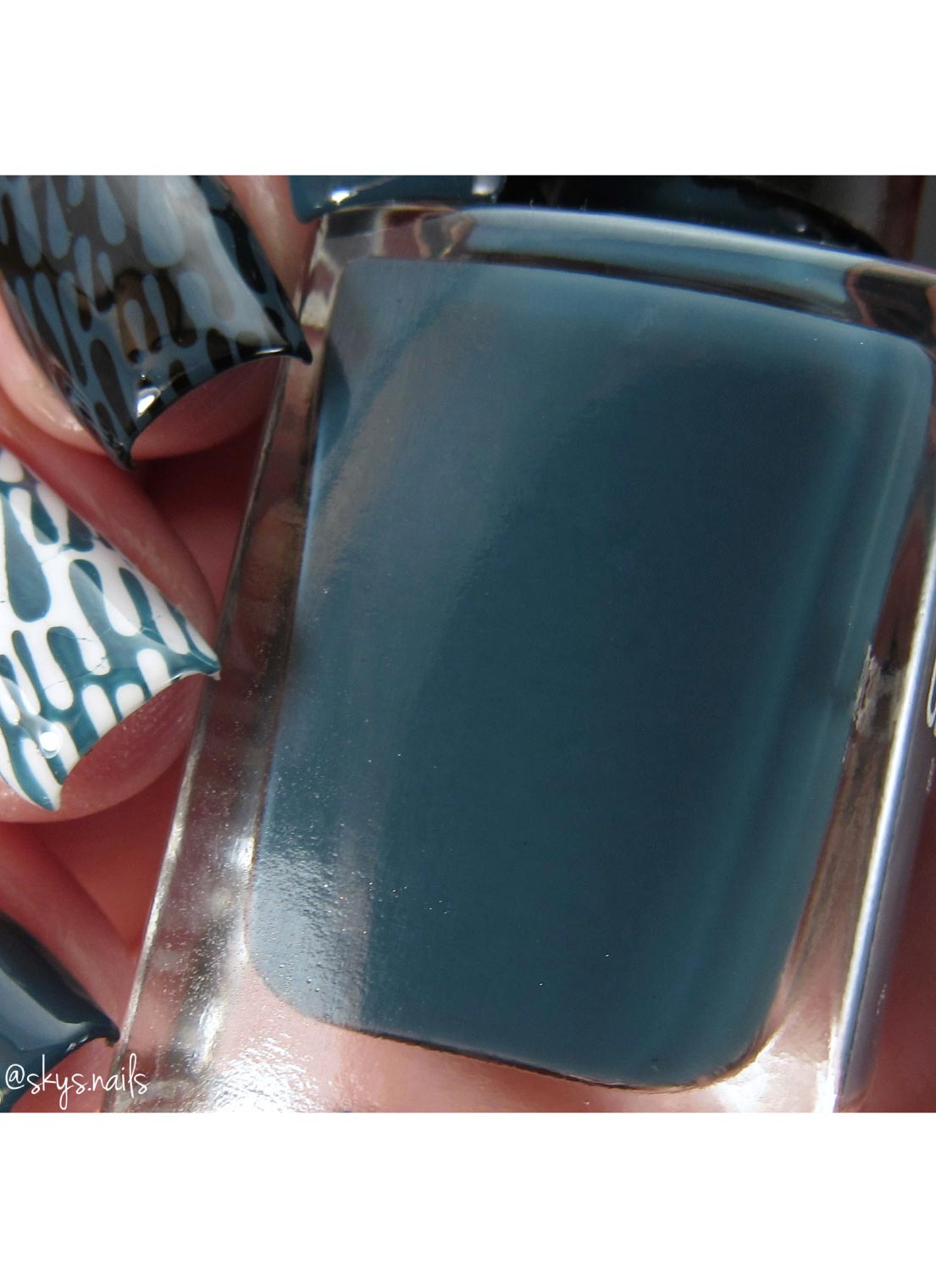 Casual Friday - Stamping Polish From UberChic Beauty